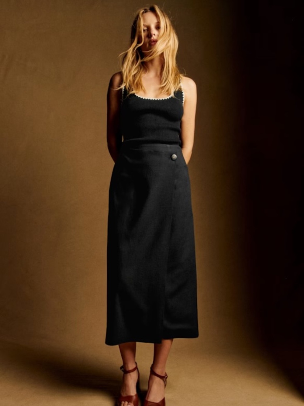 NWT Sezane Pierra Skirt - Black - US6/FR38
